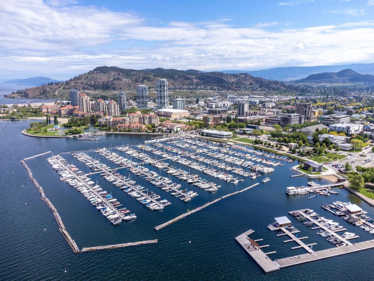 Brand New Luxury Downtown Near The Beach #13 Келоуна Экстерьер фото